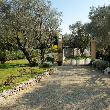 La Bastide Aux Oliviers Hotel Tourrettes-sur-Loup Exterior foto