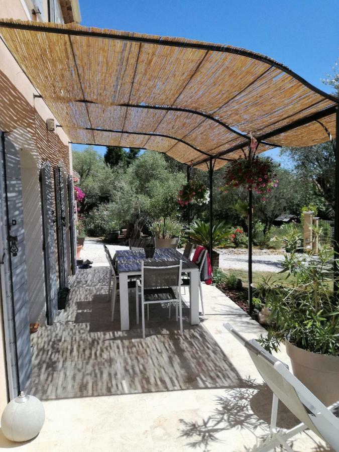 La Bastide Aux Oliviers Hotel Tourrettes-sur-Loup Exterior foto