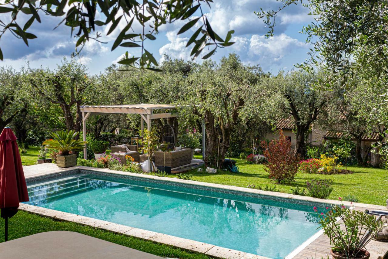 La Bastide Aux Oliviers Hotel Tourrettes-sur-Loup Exterior foto